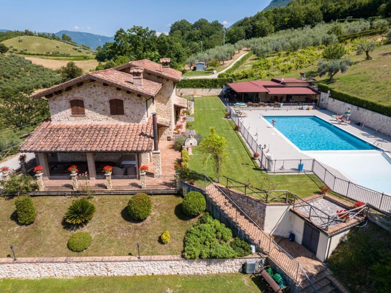 Agriturismo Isola Verde Sant'Urbano Екстер'єр фото