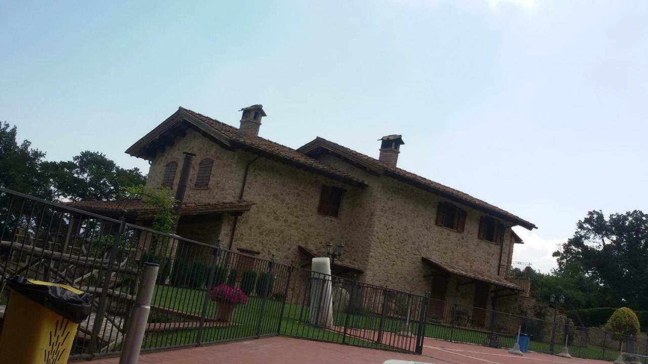 Agriturismo Isola Verde Sant'Urbano Екстер'єр фото
